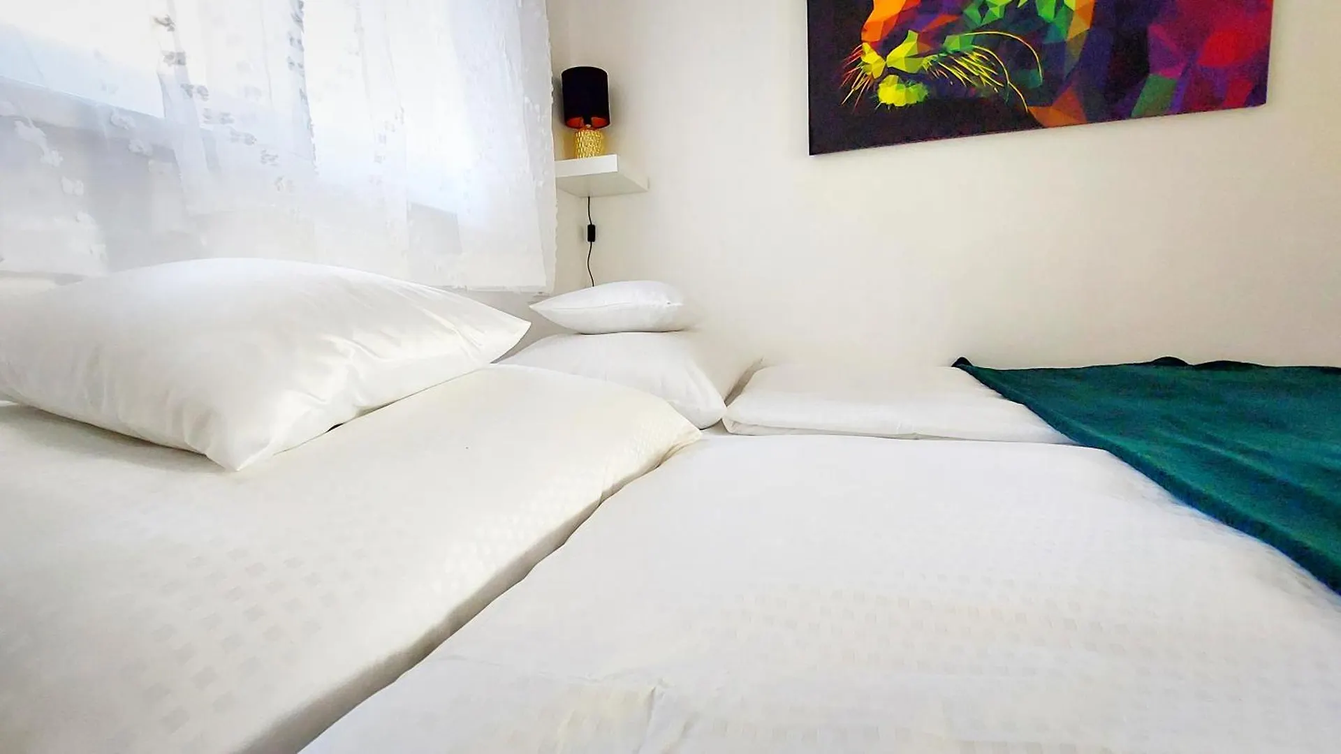 Central Station Lux Downtown Apartman Budapeşte
