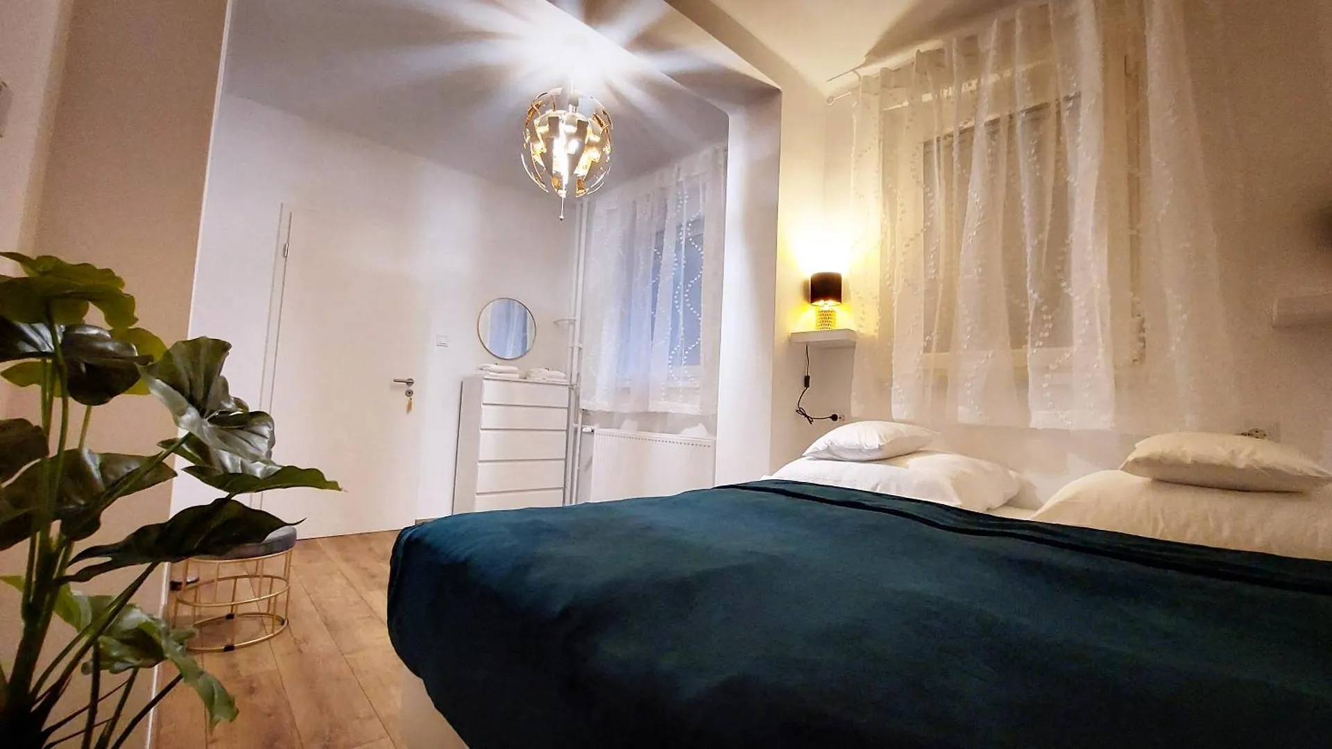 Central Station Lux Downtown Apartman Budapeşte Daire